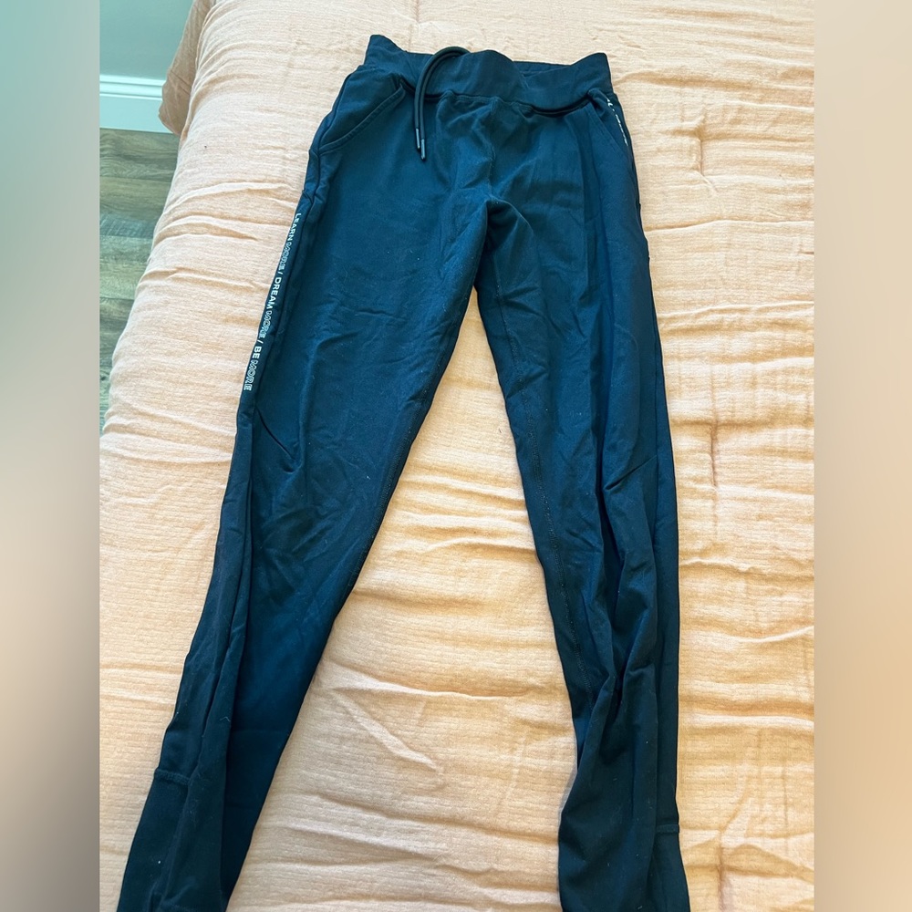 Alphalete Joggers